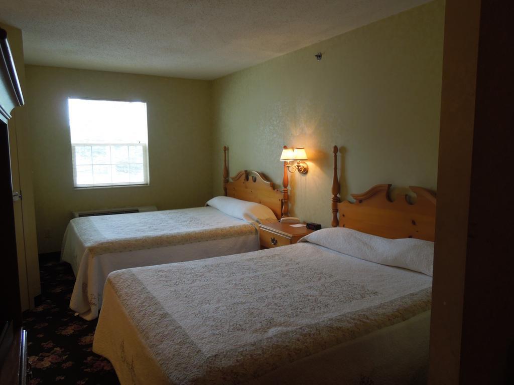 Ourguest Inn And Suites Catawba Island Port Clinton Pokoj fotografie